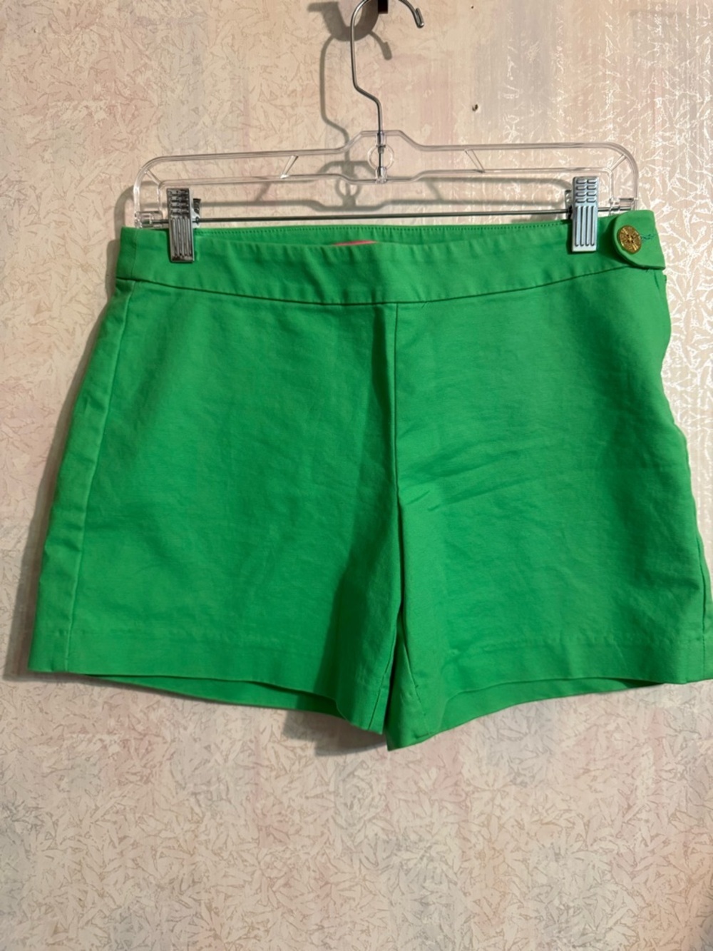 Lilly‎ Pulitzer Bright Green High-Waist Side Zipper, Button Detail Casual Shorts
